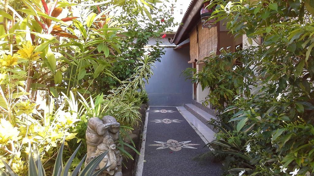 Jimbaran Home Stay Bali Pecatu  Екстер'єр фото